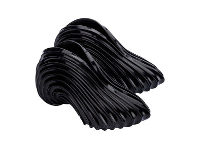 Melissa Quantum Diesel Black Sneakers for Women – Stylish Melissa x Diesel collaboration sneakers with a modern design and comfortable fit.