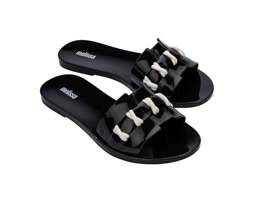 Melissa - Main Image