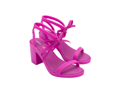 Melissa Ophelia Jason Wu Block Heel Pink Sandals for Women – Chic and elegant block-heeled sandals designed by Jason Wu, offering style and comfort for any occasion.