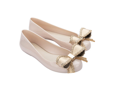 Melissa Sweet Love VIII AD Beige Ballerinas for Women – Elegant beige ballerina flats with bow detail, perfect for casual wear, office looks, and dressy occasions.